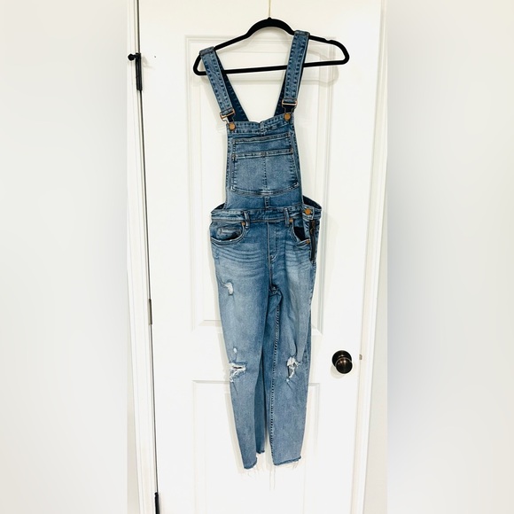 Blank NYC Slim Girlfriend Overalls Jeans Stretch Denim Raw Hem Distressed 28 - Picture 10 of 14